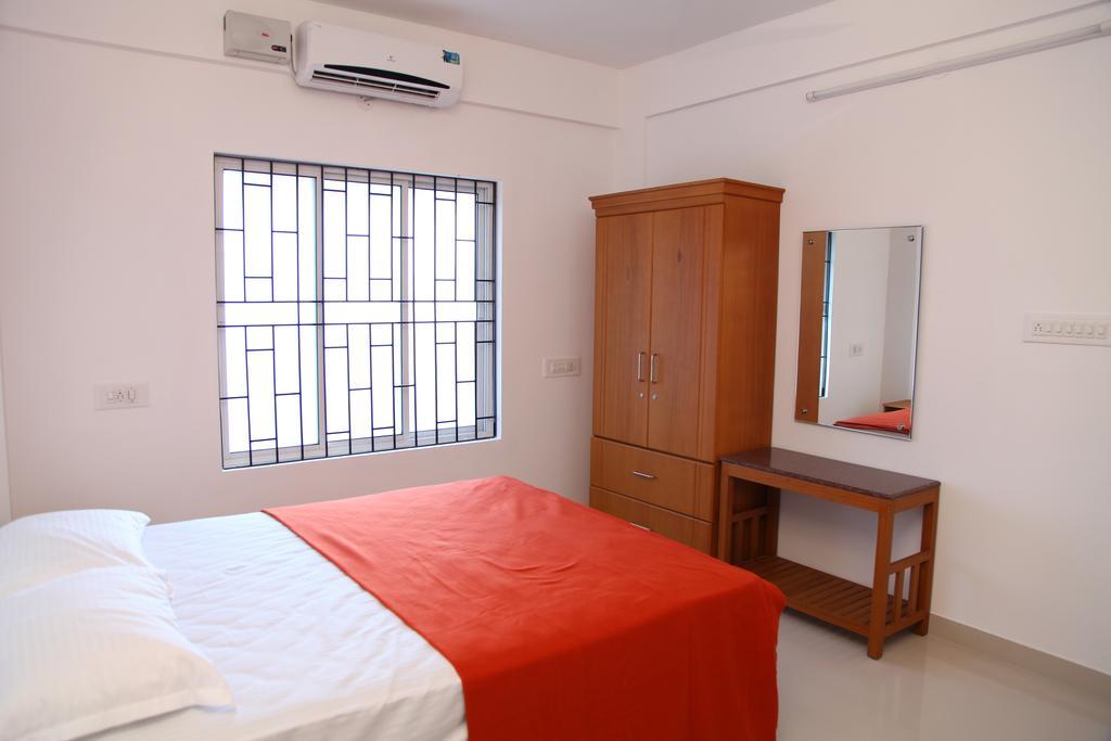 Phils' Residency & Banquets Hotel Kochi Exterior foto